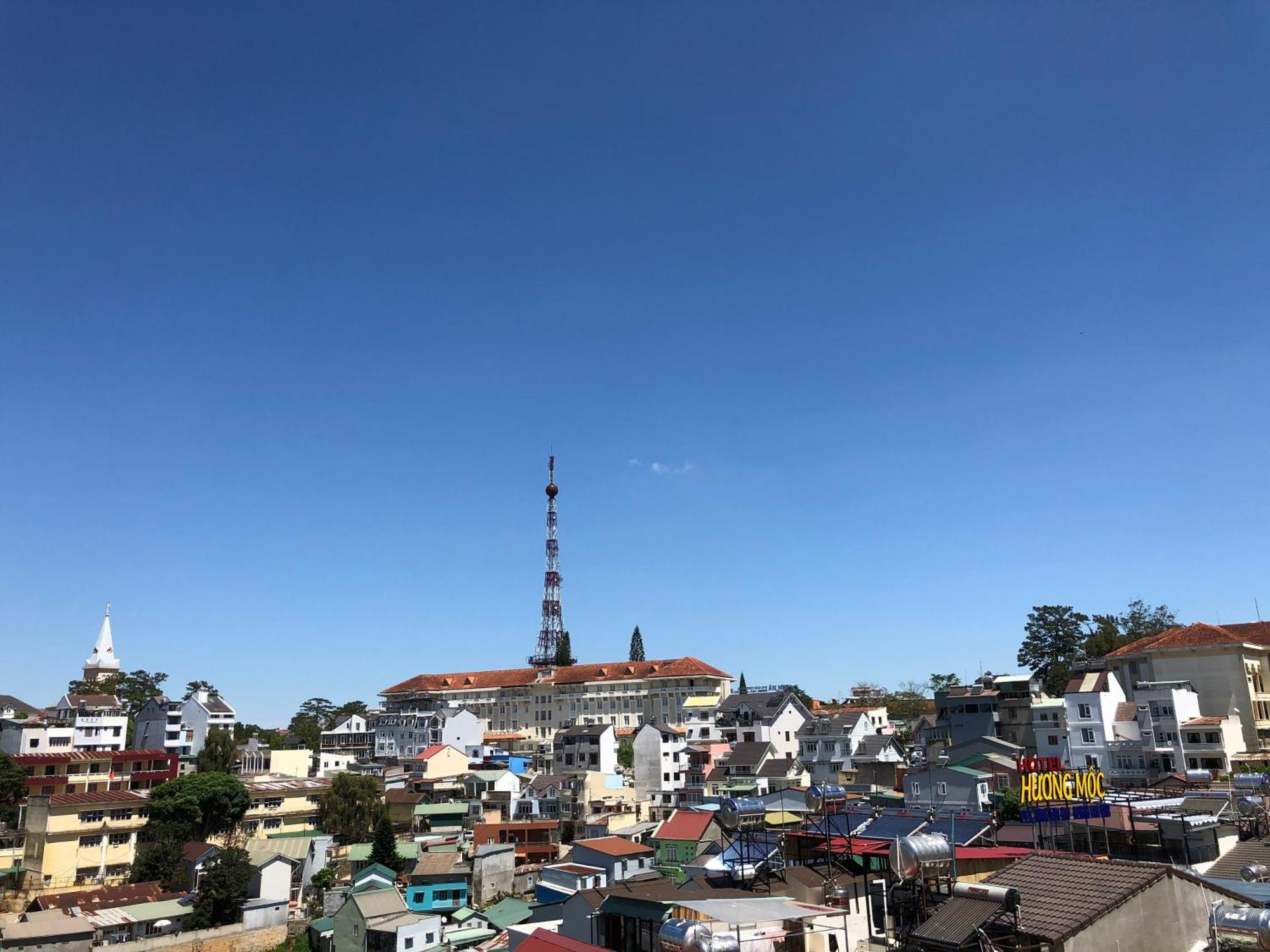 Hung Phong Hotel - Near Dalat Night Market Buitenkant foto