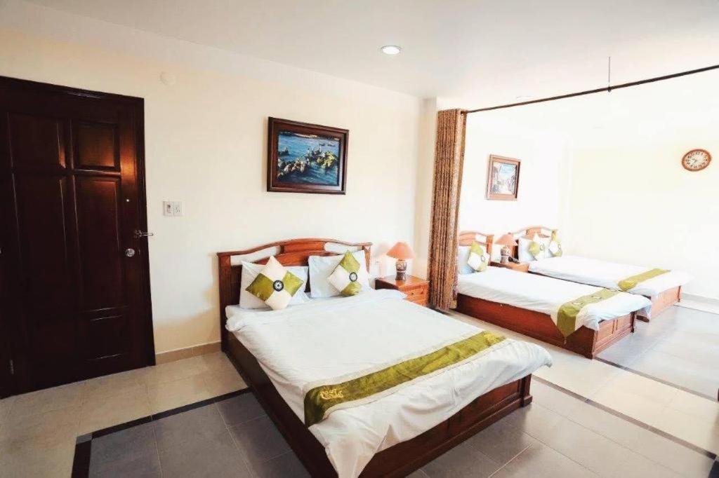 Hung Phong Hotel - Near Dalat Night Market Buitenkant foto